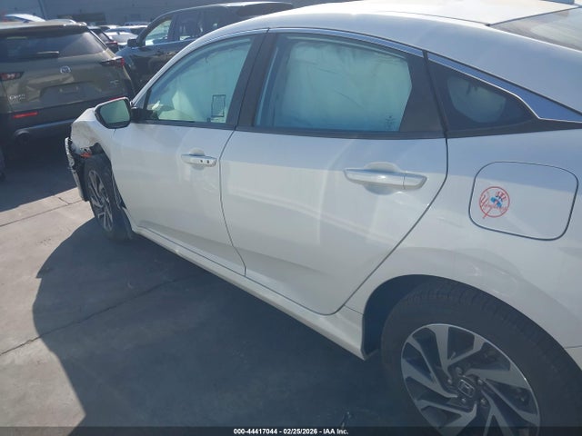 Honda CIVIC EX 2017 2HGFC2F74HH554698 Image 14