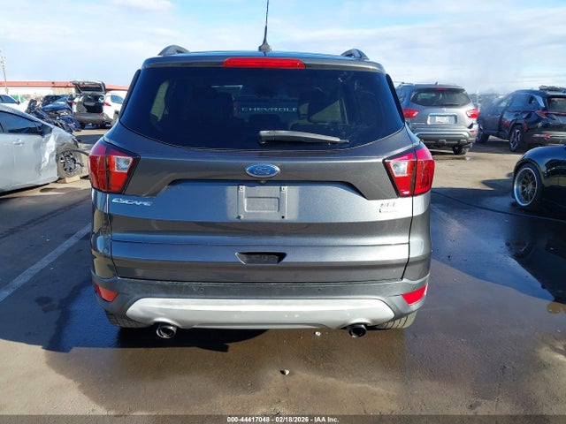 1FMCU0HD4KUC31564 Ford ESCAPE SEL