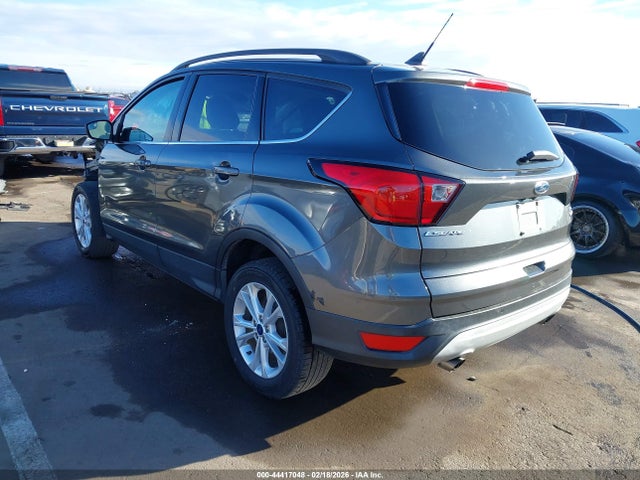 1FMCU0HD4KUC31564 Ford ESCAPE SEL
