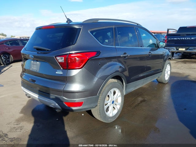 1FMCU0HD4KUC31564 Ford ESCAPE SEL