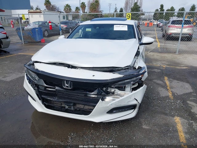 Продажа на аукционе авто 2018 Honda Accord Sport 2.0t, vin: 1HGCV2E35JA044067, номер лота: 44417053