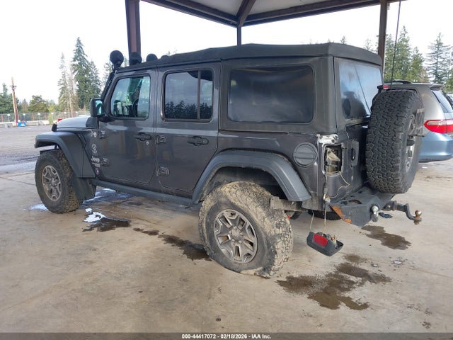 1C4HJXDG8JW171528 Jeep Wrangler Unlimited Sport 4x4