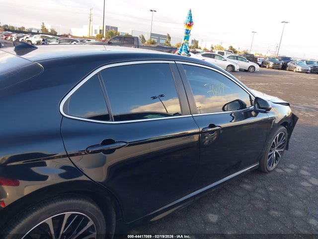 4T1G11AK7LU989179 Toyota CAMRY SE