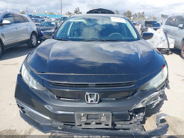 Honda Civic Lx 2019 2HGFC2F67KH520138 Image 12