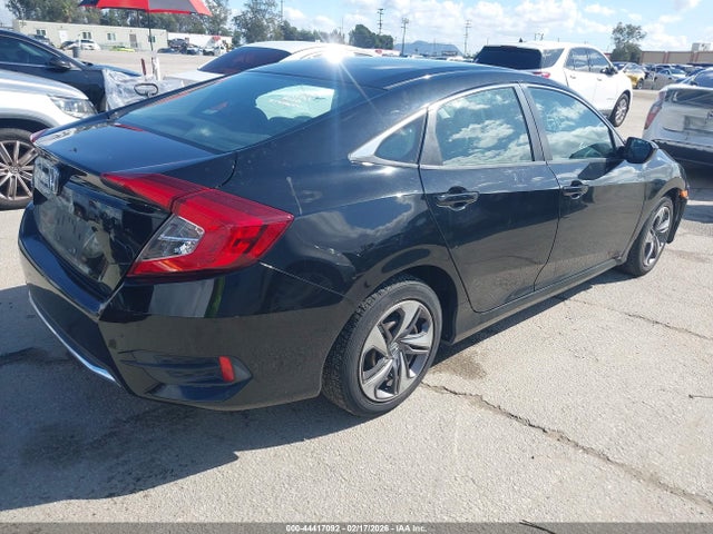 Honda Civic Lx 2019 2HGFC2F67KH520138 Image 4