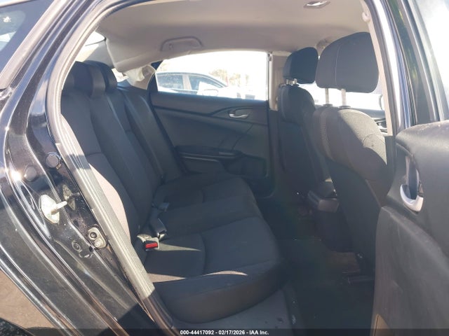 Honda Civic Lx 2019 2HGFC2F67KH520138 Image 8