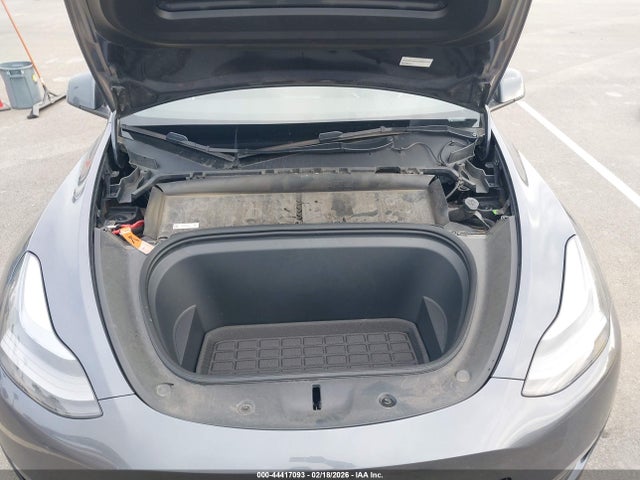 2023 TESLA MODEL Y 7SAYGDEF9PF874980 Photo 9