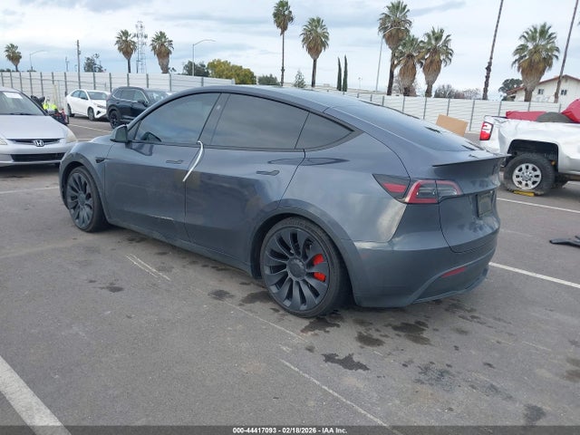 2023 TESLA MODEL Y 7SAYGDEF9PF874980 Photo 2