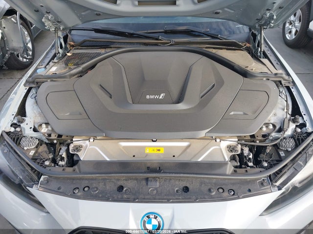 2024 Bmw I4 Gran Coupe M50 მანქანა იყიდება აუქციონზე, vin: WBY33AW01RFT11608, აუქციონის ნომერი: 44417097