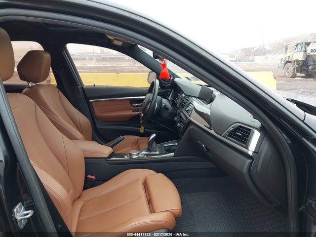 2017 BMW 330I WBA8D9G3XHNU62203 Photo 4