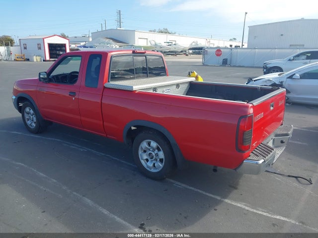 2000 NISSAN FRONTIER 1N6DD26S5YC325986 Photo 2
