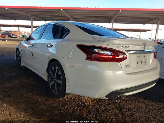 1N4AL3AP9JC101164 Nissan Altima 2.5 Sr