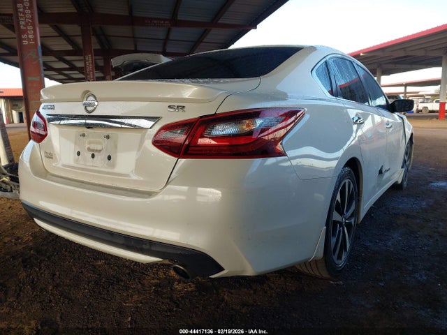 1N4AL3AP9JC101164 Nissan Altima 2.5 Sr