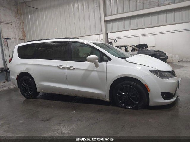2C4RC3BG3LR267802 Chrysler Pacifica Awd Launch Edition