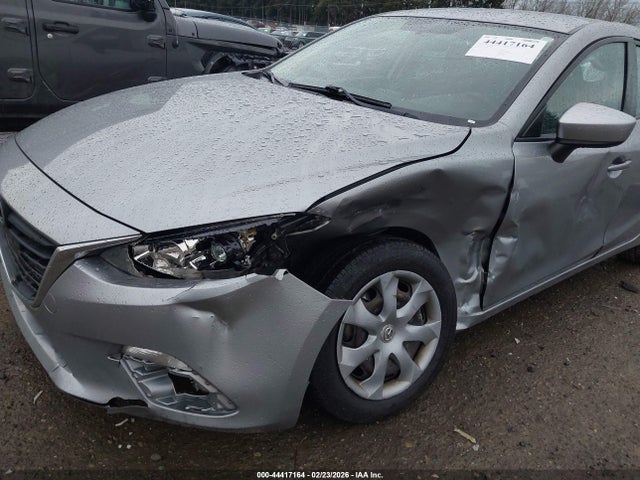 JM1BM1K79E1199841 Mazda Mazda3 I Sport