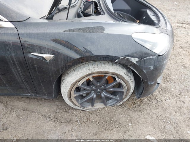 Продажа на аукционе авто 2018 Tesla Model 3 Long Range/mid Range, vin: 5YJ3E1EA8JF016150, номер лота: 44417165