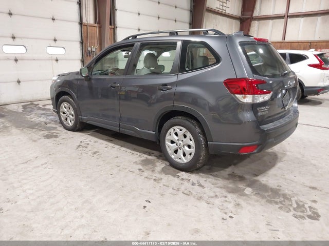 44417170 :رقم المزاد ، JF2SKACC9NH430859 vin ، 2022 Subaru Forester مزاد بيع