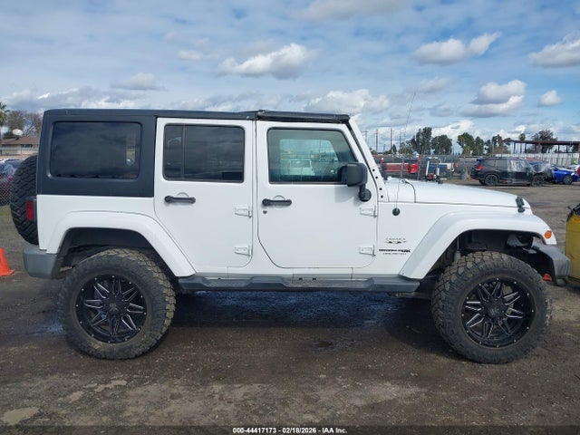 1C4HJWEG7JL923312 Jeep Wrangler Jk Unlimited Sahara 4x4