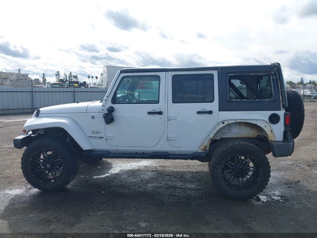 1C4HJWEG7JL923312 Jeep Wrangler Jk Unlimited Sahara 4x4