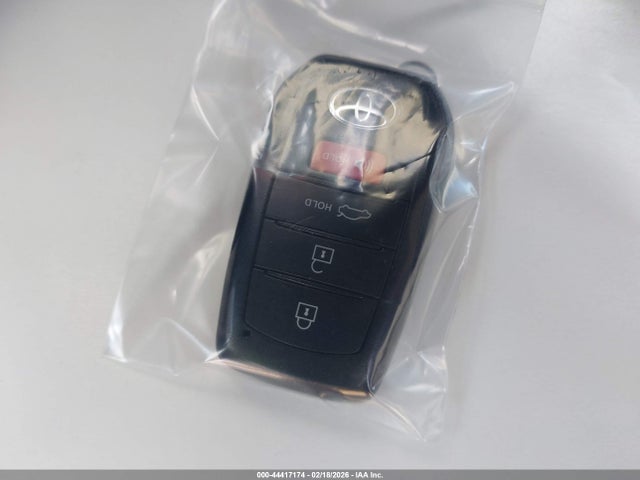 Toyota COROLLA LE 2025 5YFB4MDE1SP313786 Image 11