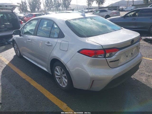 Toyota COROLLA LE 2025 5YFB4MDE1SP313786 Image 3
