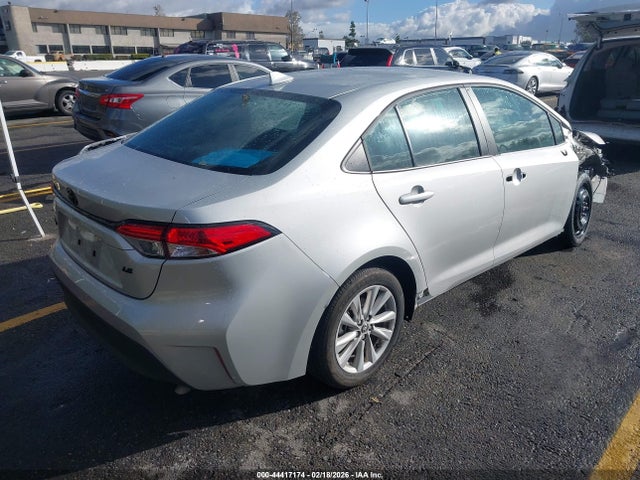 Toyota COROLLA LE 2025 5YFB4MDE1SP313786 Image 4