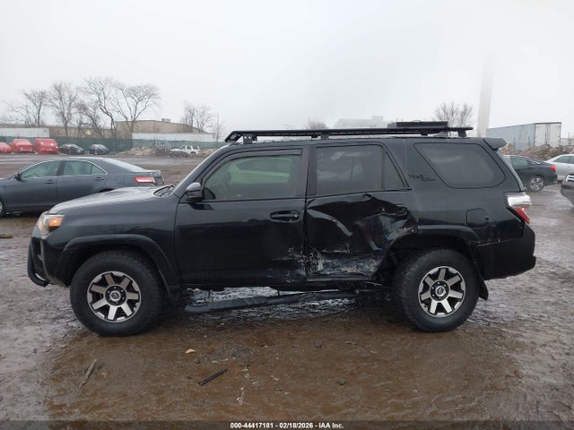 JTEBU5JR2J5570220 Toyota 4runner Trd Off Road