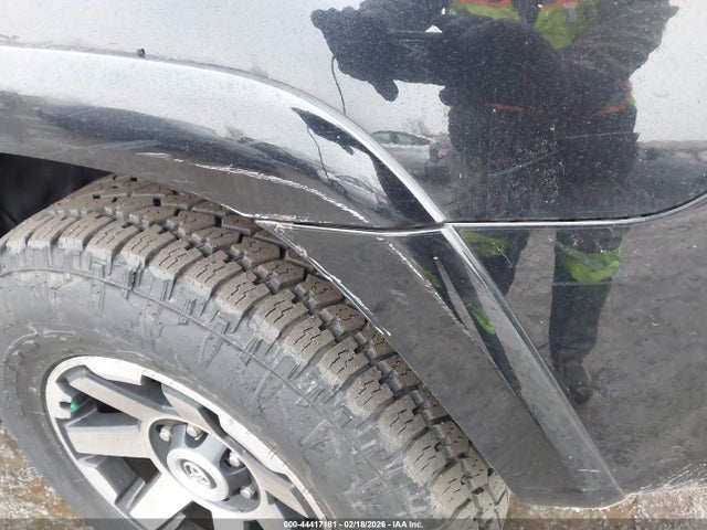 JTEBU5JR2J5570220 Toyota 4runner Trd Off Road