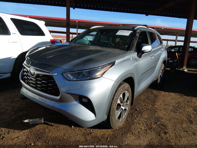 Aukcja sprzedaży 2023 Toyota Highlander Xle, vin: 5TDKDRBH2PS044156, numer aukcji: 44417209