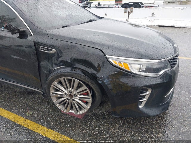 5XXGV4L2XGG077083 KIA Optima Sxl Turbo