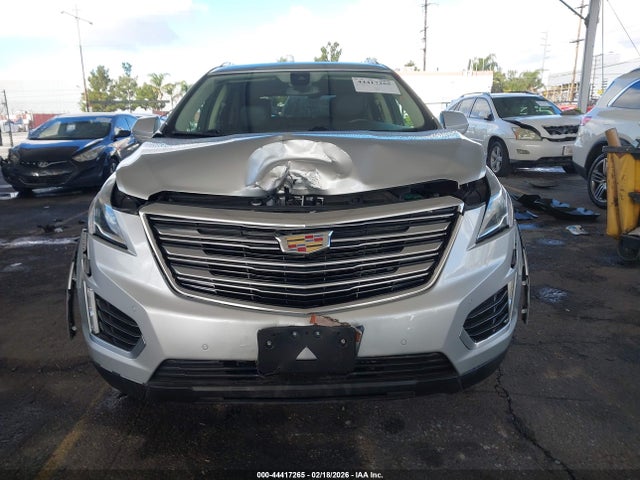 1GYKNERS5JZ215800 Cadillac Xt5 Premium Luxury