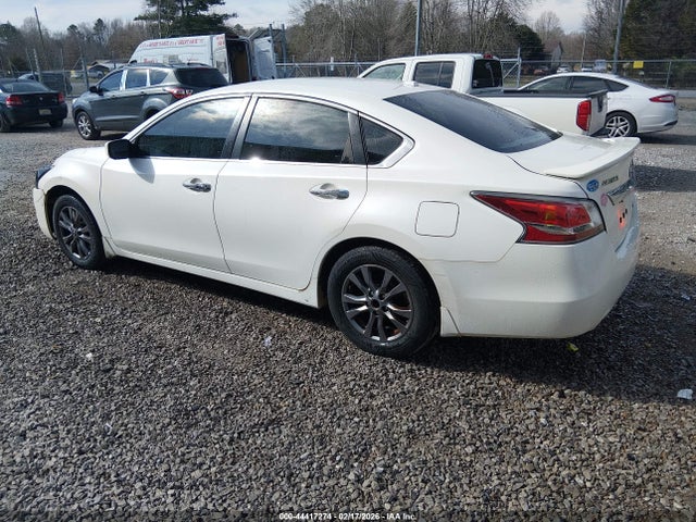 Nissan Altima 2.5 S 2015 1N4AL3AP4FC462292 Image 3