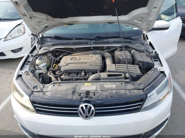 3VWD17AJ6EM370191 Volkswagen Jetta 1.8t Se