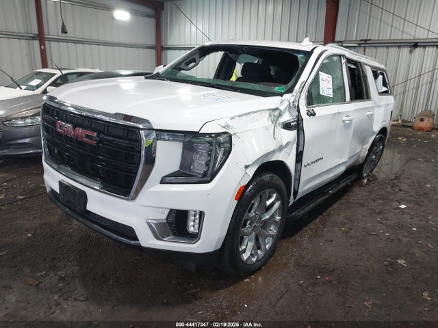 2022 GMC YUKON XL 1GKS2FKD5NR115898 Photo 1