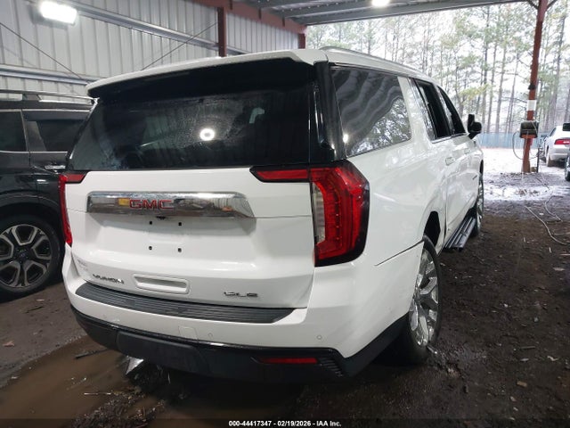 2022 GMC YUKON XL 1GKS2FKD5NR115898 Photo 3