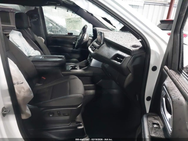 2022 GMC YUKON XL 1GKS2FKD5NR115898 Photo 4