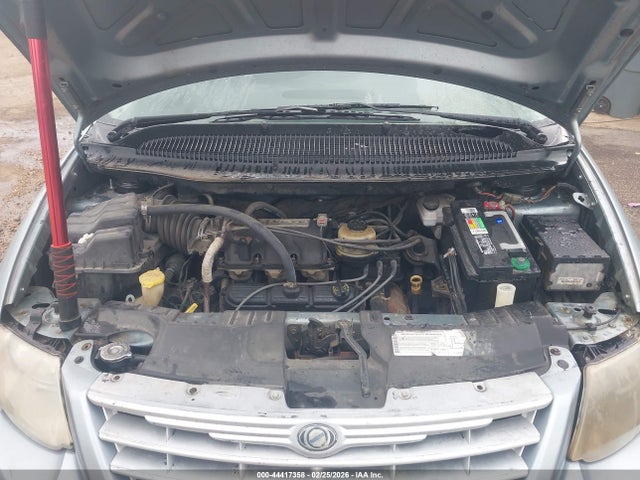 2006 Chrysler Town & Country Limited მანქანა იყიდება აუქციონზე, vin: 2A8GP64L86R620135, აუქციონის ნომერი: 44417358