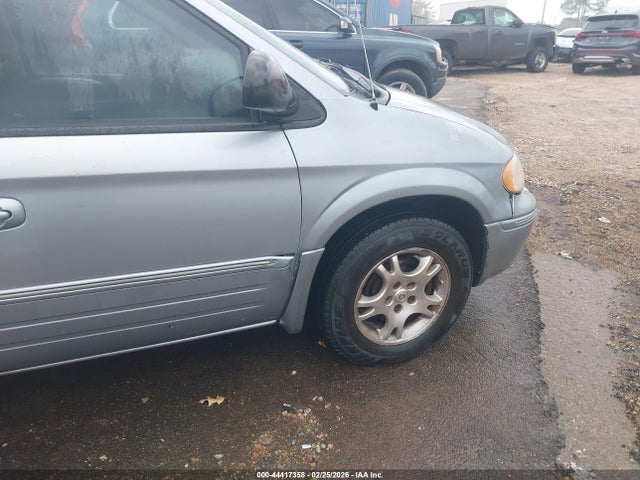 2006 Chrysler Town & Country Limited მანქანა იყიდება აუქციონზე, vin: 2A8GP64L86R620135, აუქციონის ნომერი: 44417358
