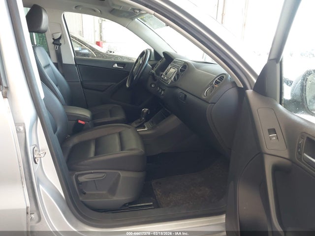44417378 :رقم المزاد ، WVGBV7AX0CW553405 vin ، 2012 Volkswagen Tiguan Se مزاد بيع