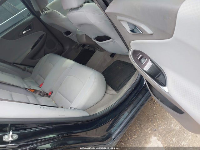1G1ZB5ST4GF268376 Chevrolet MALIBU LS
