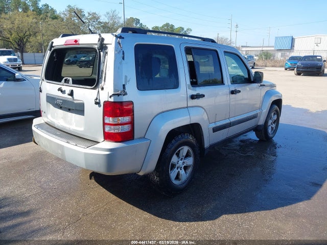 2009 JEEP LIBERTY 1J8GN28K19W514816 Photo 3