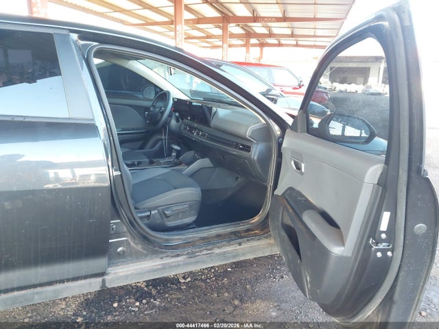 Продажа на аукционе авто 2025 Kia K4 Lx, vin: 3KPFT4DE6SE236984, номер лота: 44417466