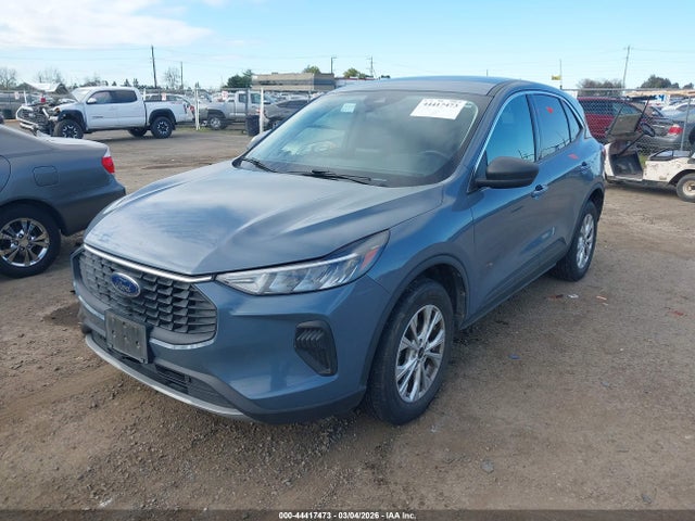 1FMCU9GN8PUA11298 Ford Escape Active