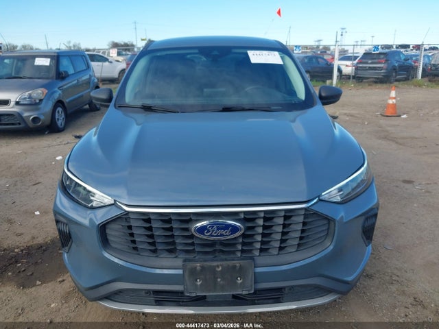 1FMCU9GN8PUA11298 Ford Escape Active