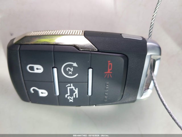 44417482 :رقم المزاد ، 3C6UR5HJXKG604162 vin ، 2019 Ram 2500 Tradesman  4x4 8' Box مزاد بيع