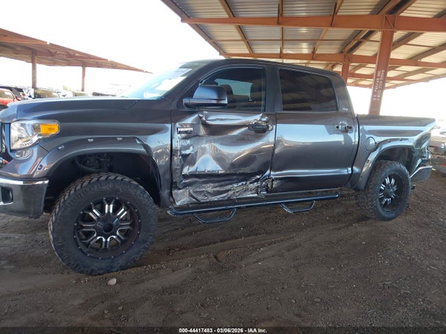 2016 Toyota Tundra Sr5 5.7l V8 მანქანა იყიდება აუქციონზე, vin: 5TFDW5F14GX543656, აუქციონის ნომერი: 44417483