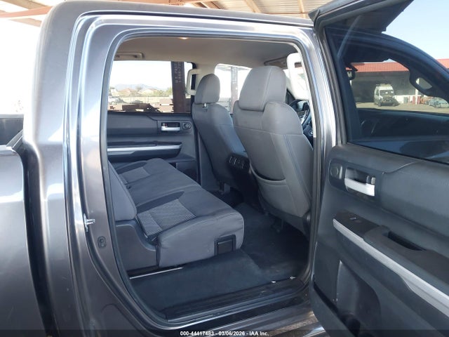 2016 Toyota Tundra Sr5 5.7l V8 მანქანა იყიდება აუქციონზე, vin: 5TFDW5F14GX543656, აუქციონის ნომერი: 44417483