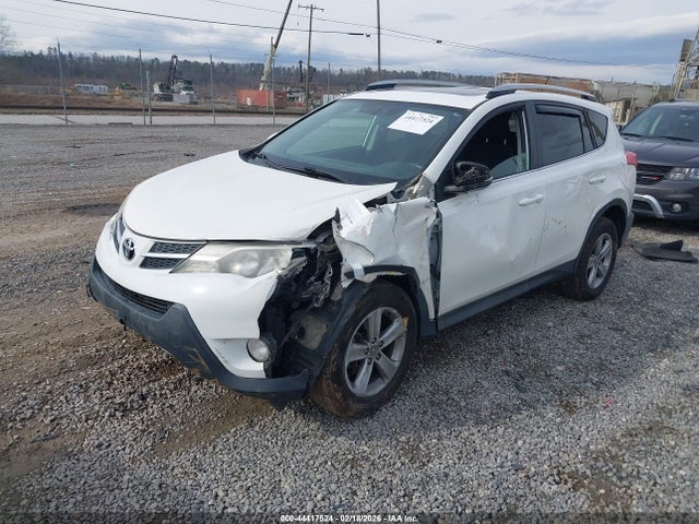 Toyota Rav4 Xle 2015 2T3RFREV7FW301982 Image 2