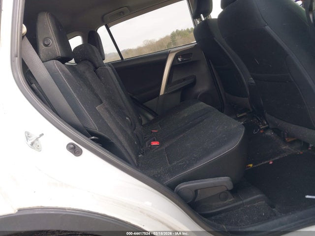 Toyota Rav4 Xle 2015 2T3RFREV7FW301982 Image 8