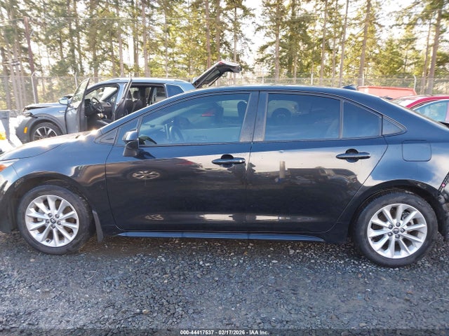 Продажа на аукционе авто 2020 Toyota Corolla Le, vin: JTDHPRAE1LJ014260, номер лота: 44417537